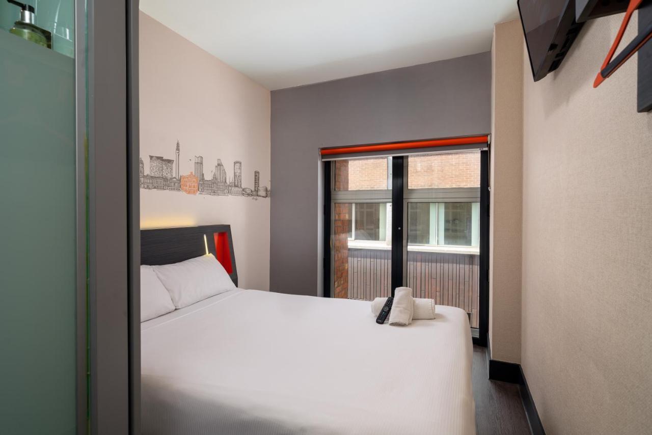 Easyhotel Birmingham Exterior foto