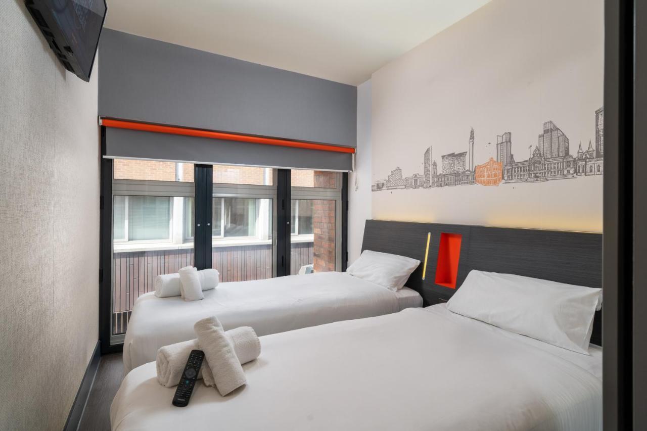 Easyhotel Birmingham Exterior foto