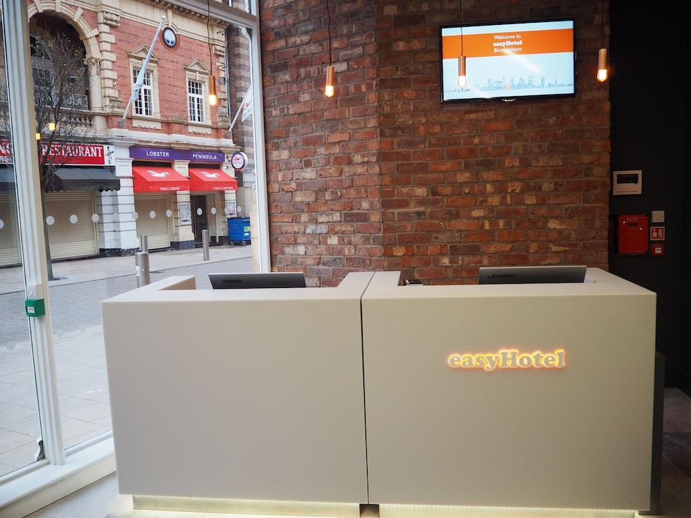 Easyhotel Birmingham Exterior foto