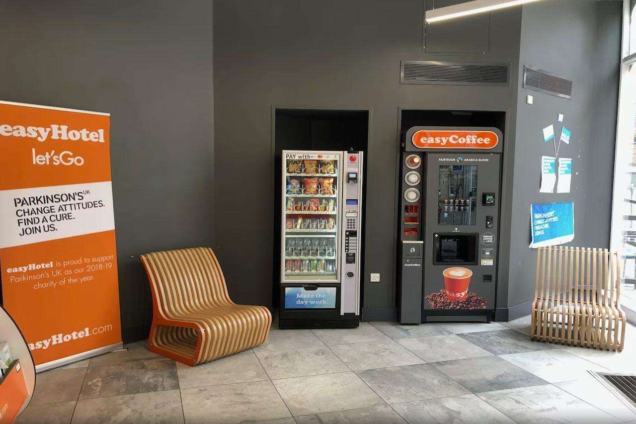 Easyhotel Birmingham Exterior foto