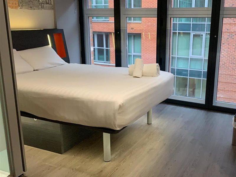 Easyhotel Birmingham Exterior foto